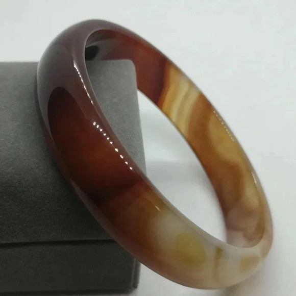 Natural agate  bangle - Picture 2 of 5